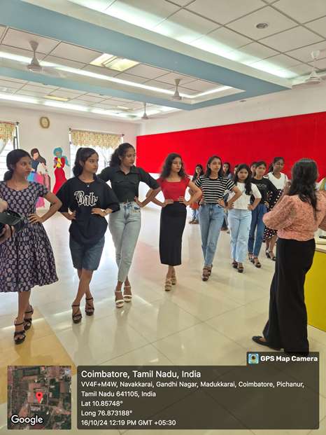 Empowering Future Fashion Designers: Insights from AJK College's Modeling Workshop1